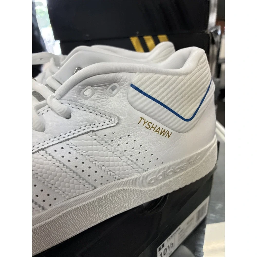 adidas product pair